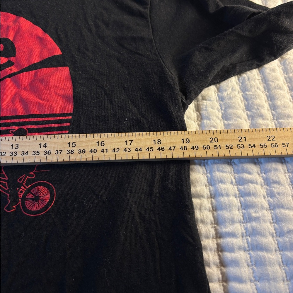 🔴 Coca-Cola x Stranger Things Graphic T-Shirt – Black – Size Small - Picture 4 of 5